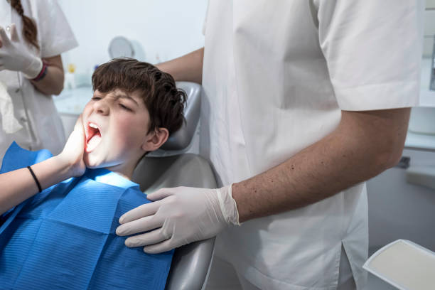 Best Cracked Tooth Emergency Dentist  in Dresser, WI